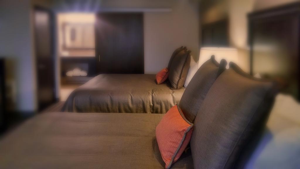 Aspen Select Hotel Rochester Bagian luar foto