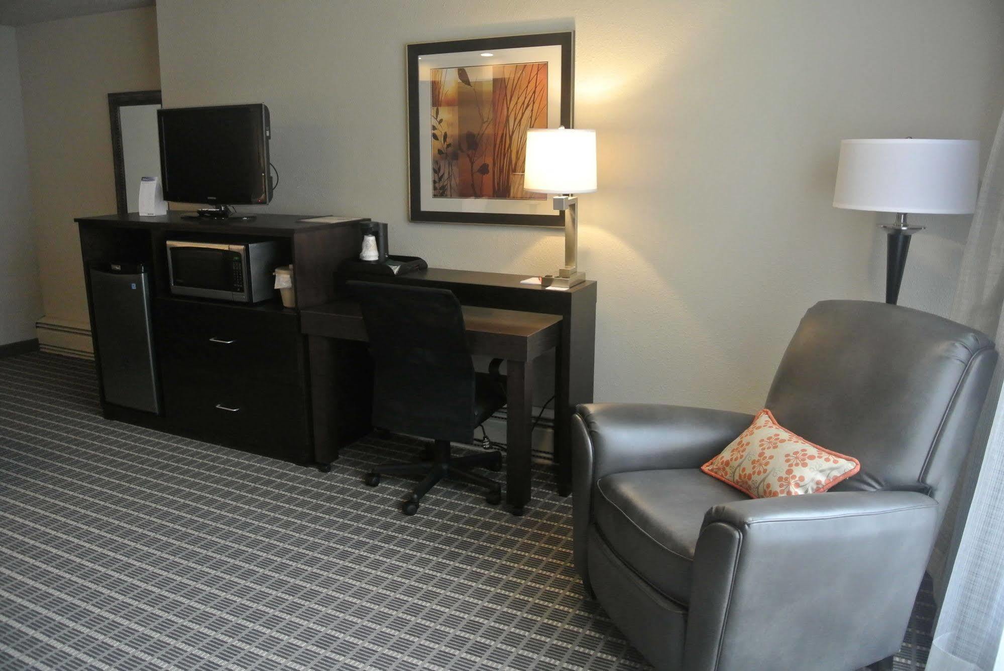 Aspen Select Hotel Rochester Bagian luar foto